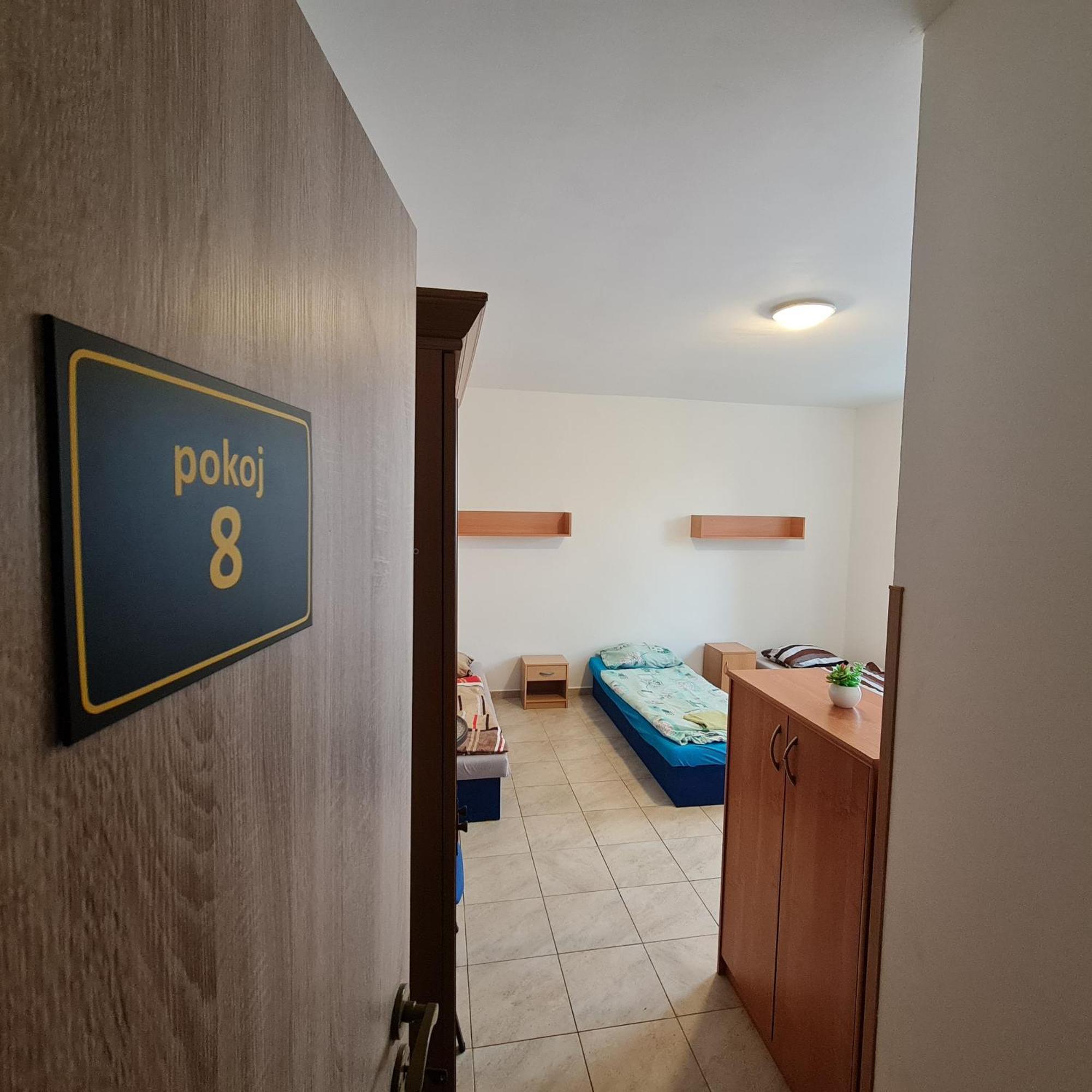 NIKA beds Hotel Pardubice Eksteriør billede